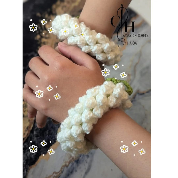 Handmade Motia Crochet Gajray – Classic White Floral Pair