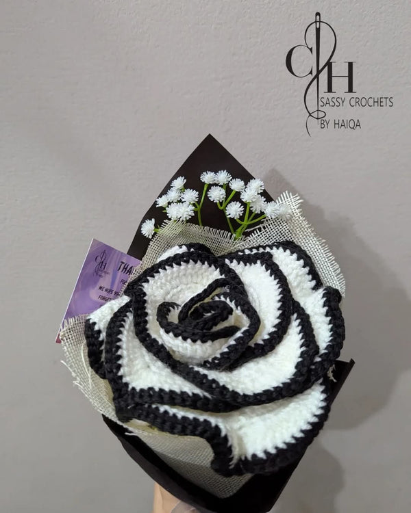 Black & White Crochet Rose – Elegant Mono Bloom